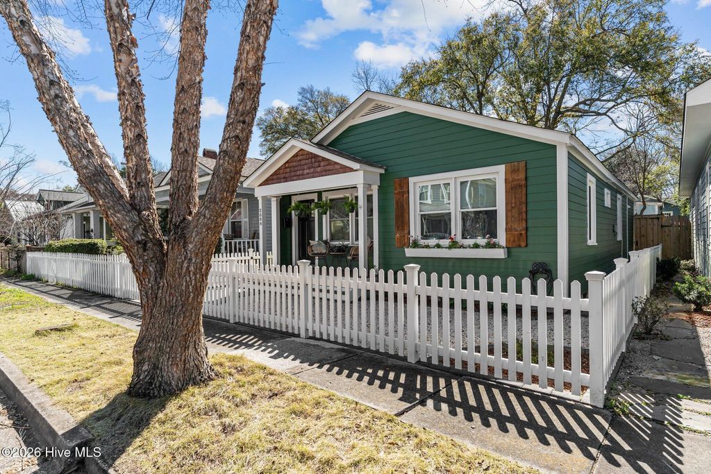 Photo of 2008 Wolcott Avenue, Wilmington, NC 28403 (MLS # 100557813)