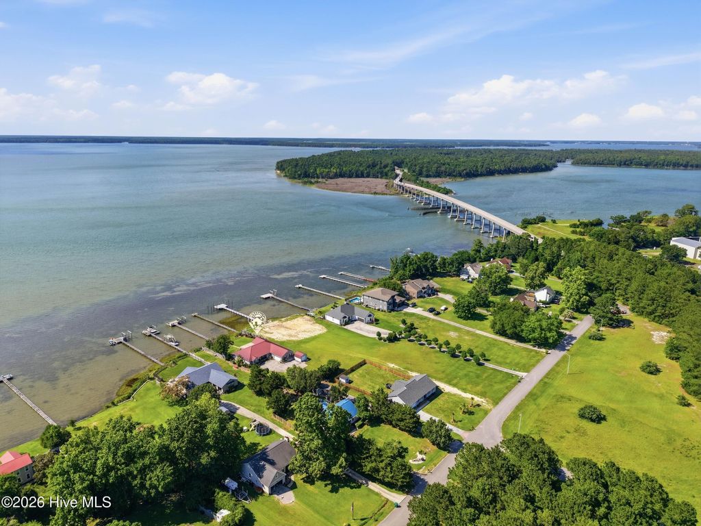 Photo of 132 Gemstone Drive, Sneads Ferry, NC 28460 (MLS # 100579467)