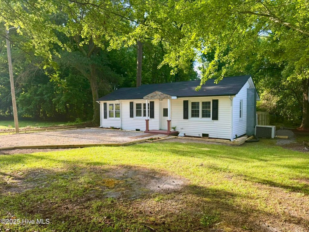 Photo of 6305 Vance Street, Bailey, NC 27807 (MLS # 100553223)