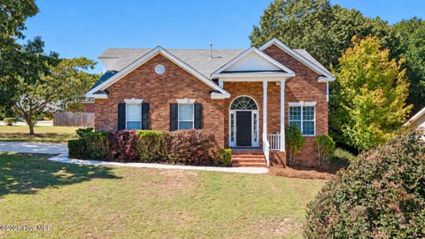 Photo of 165 Bainbridge Drive, Aiken, SC 29803 (MLS # 100607395)