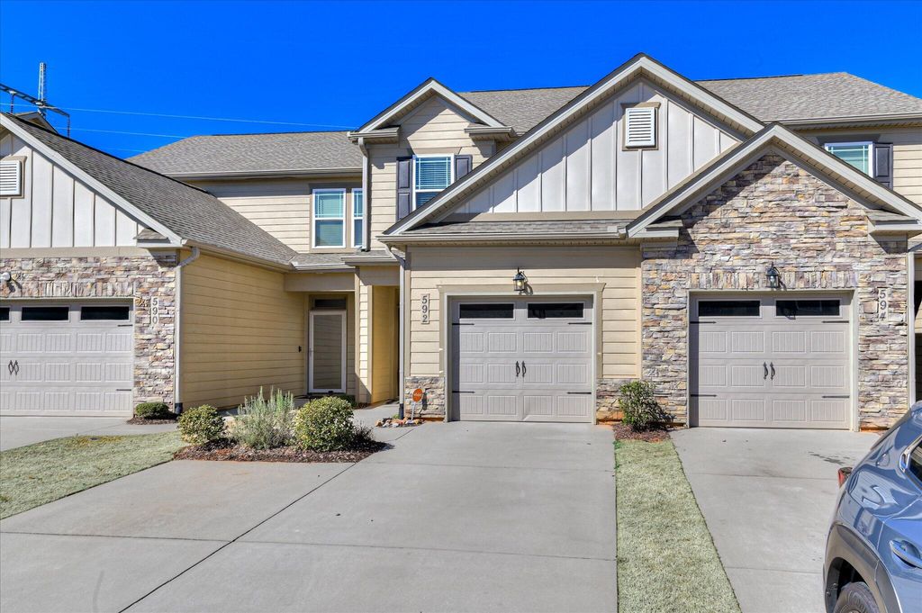 Photo of 592 Vinings Drive, Grovetown, GA 30813 (MLS # 552308)