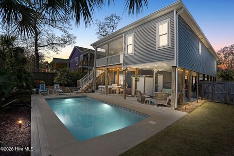 Tiny photo for 314 NE 61st Street, Oak Island, NC 28465 (MLS # 100563118)