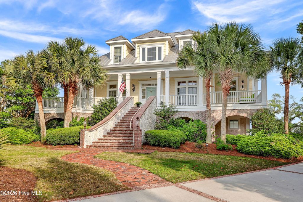 Photo of 1922 Masons Bluff Court, Wilmington, NC 28411 (MLS # 100569484)