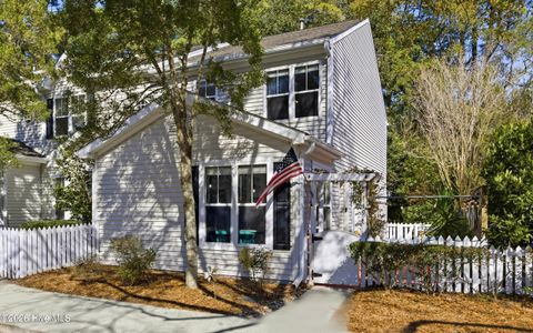 Featured picture for the property 100552075