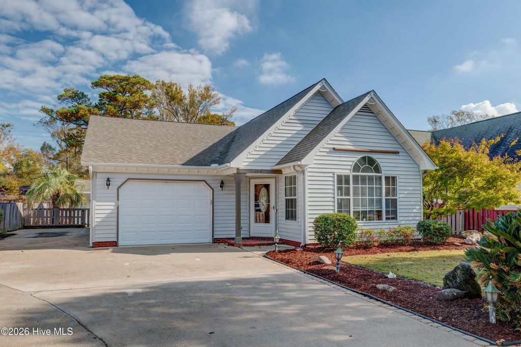 Photo of 104 Dron Place, Wilmington, NC 28409 (MLS # 100562738)