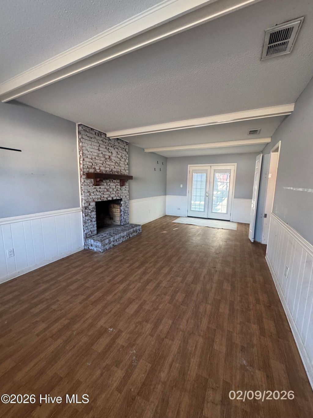 Photo of 133 Silver Leaf Drive, Jacksonville, NC 28546 (MLS # 100553807)