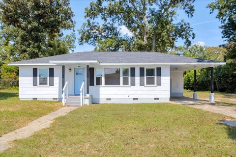 Homes For Sale - 509 E Sixth Street<br/> Waynesboro, GA 30830