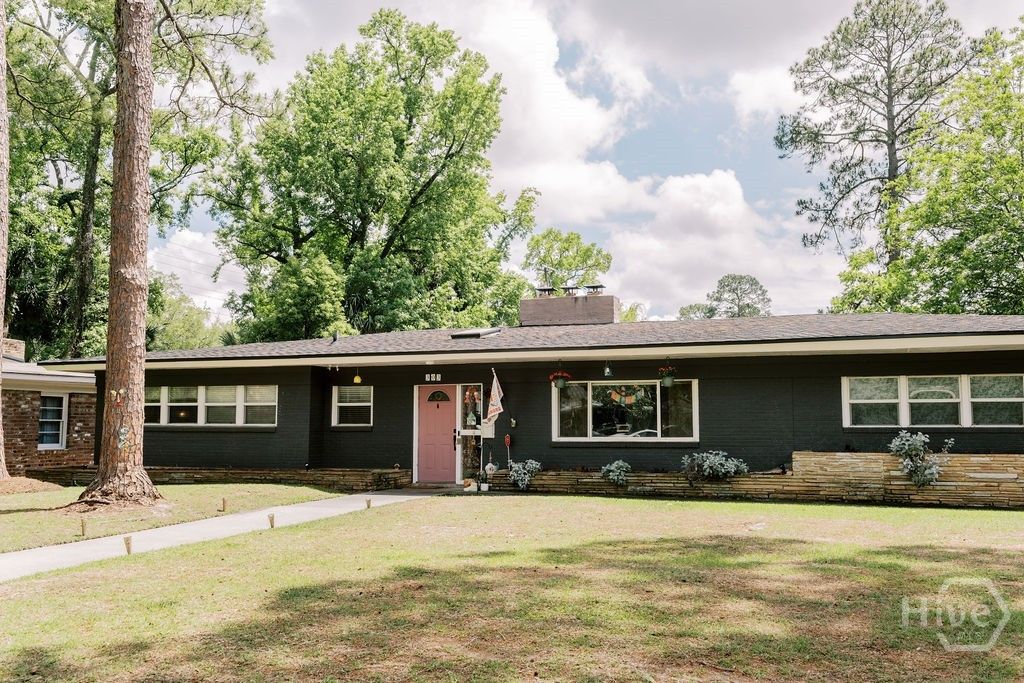 Photo of 303 La Fayette Circle, Savannah, GA 31405 (MLS # SA356327)