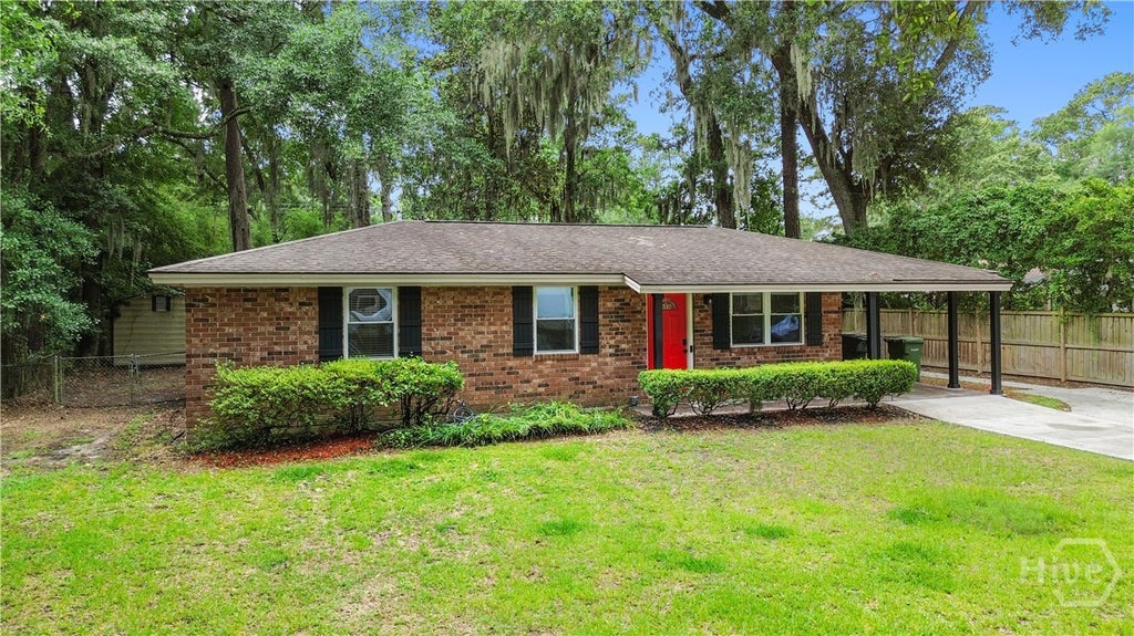 Photo of 527 Red Oak Drive, Savannah, GA 31419 (MLS # SA358779)