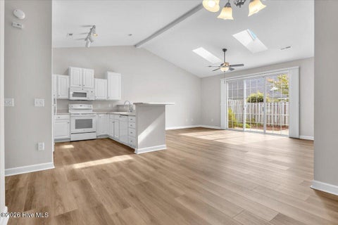 Tiny photo for 5006 Carleton Drive #Unit 121, Wilmington, NC 28403 (MLS # 100599849)