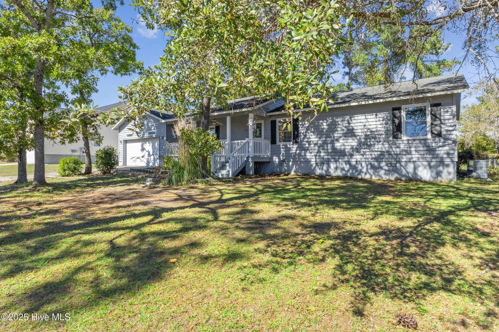 Photo of 4580 Squirrel Avenue NW, Shallotte, NC 28470 (MLS # 100537694)