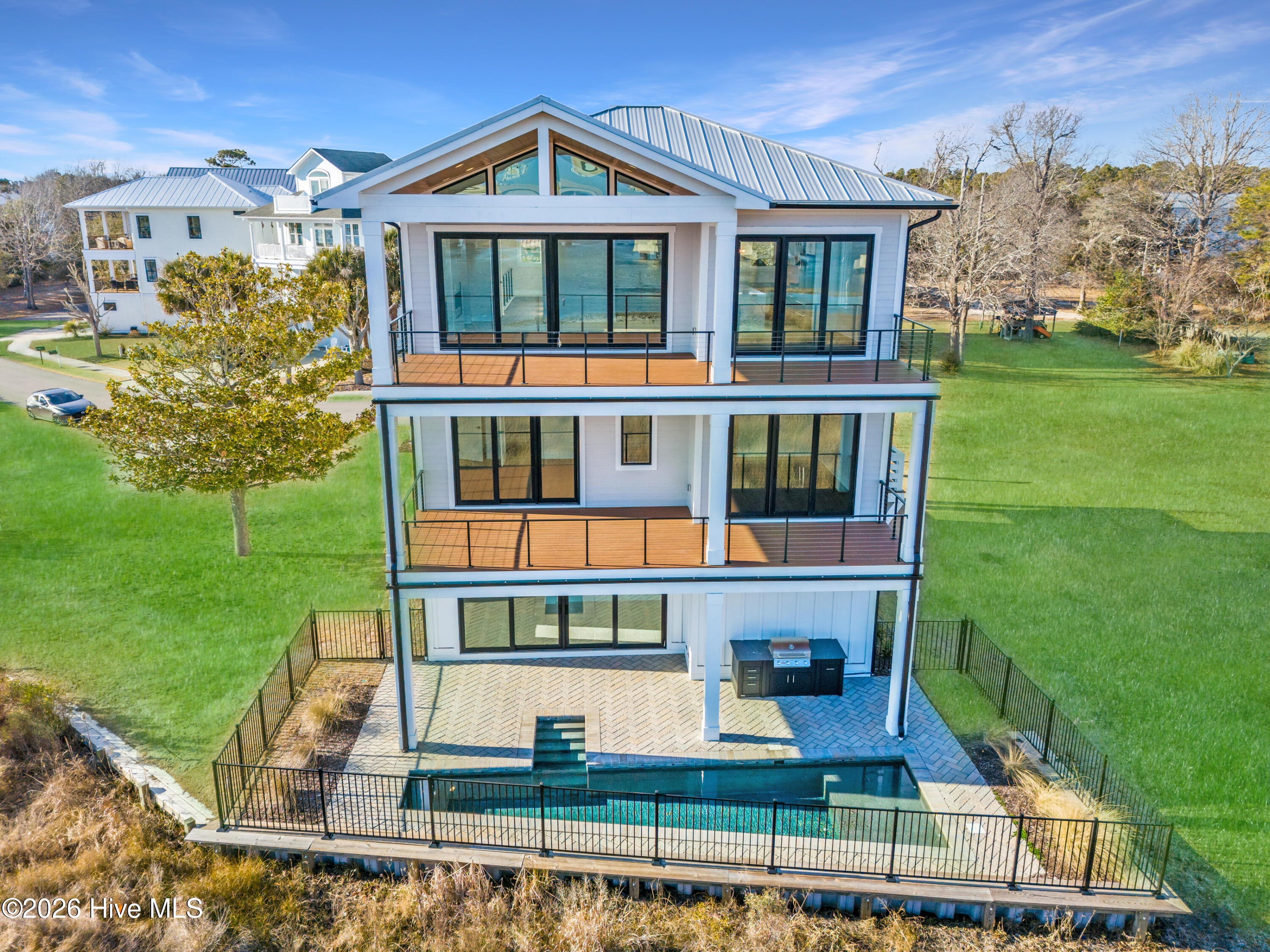 113 Diamond Pt Court