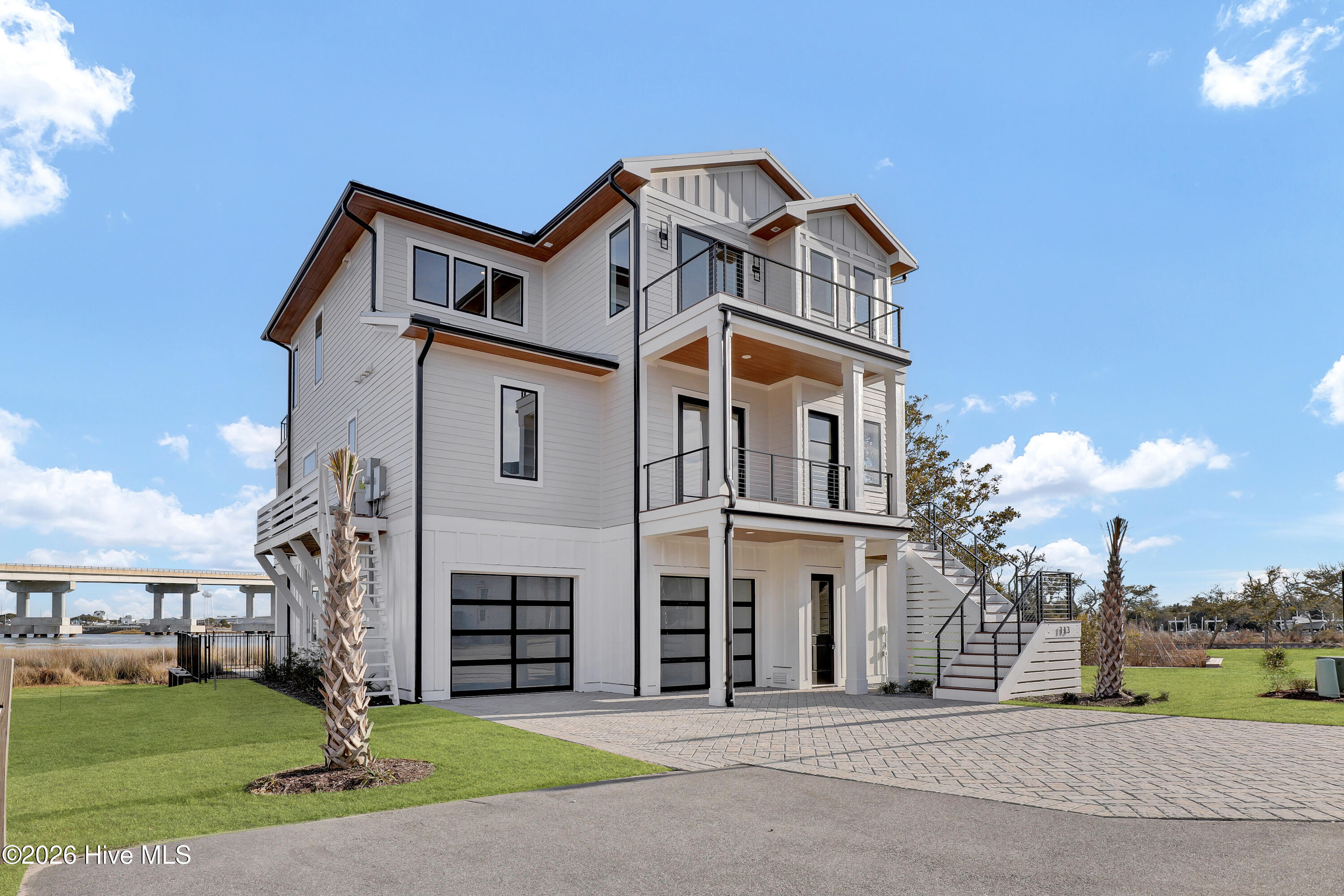 113 Diamond Pt Court