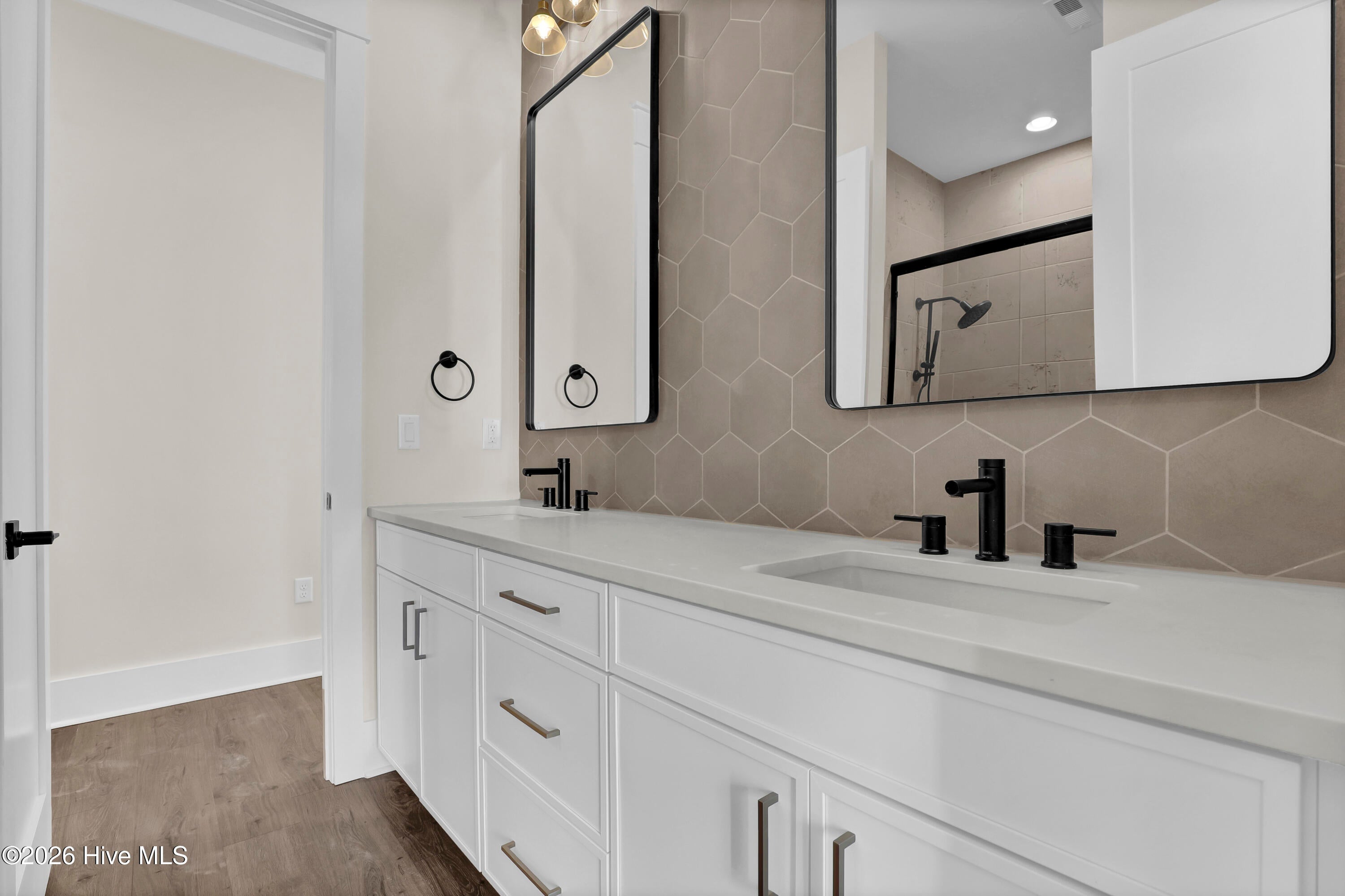 113 Diamond Point Ct, Surf City, NC, 28445, USA, 4 Bedrooms Bedrooms, ,3 BathroomsBathrooms,Residential,Active,113 Diamond Point Ct,100556414