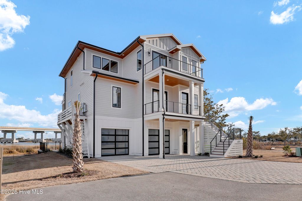 Photo of 113 Diamond Pt Court, Surf City, NC 28445 (MLS # 100556414)