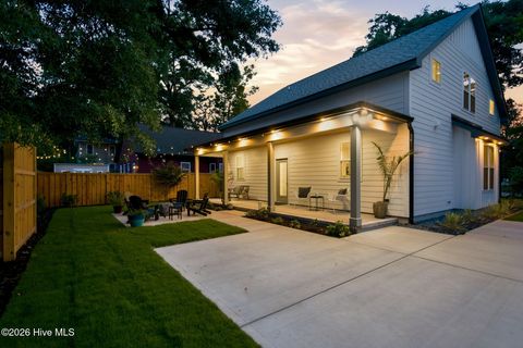 Tiny photo for 2009 Adams Street, Wilmington, NC 28401 (MLS # 100587475)