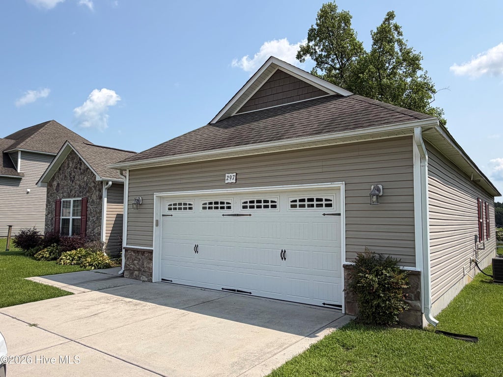 Photo of 297 Copper Creek Drive, Winterville, NC 28590 (MLS # 100596248)
