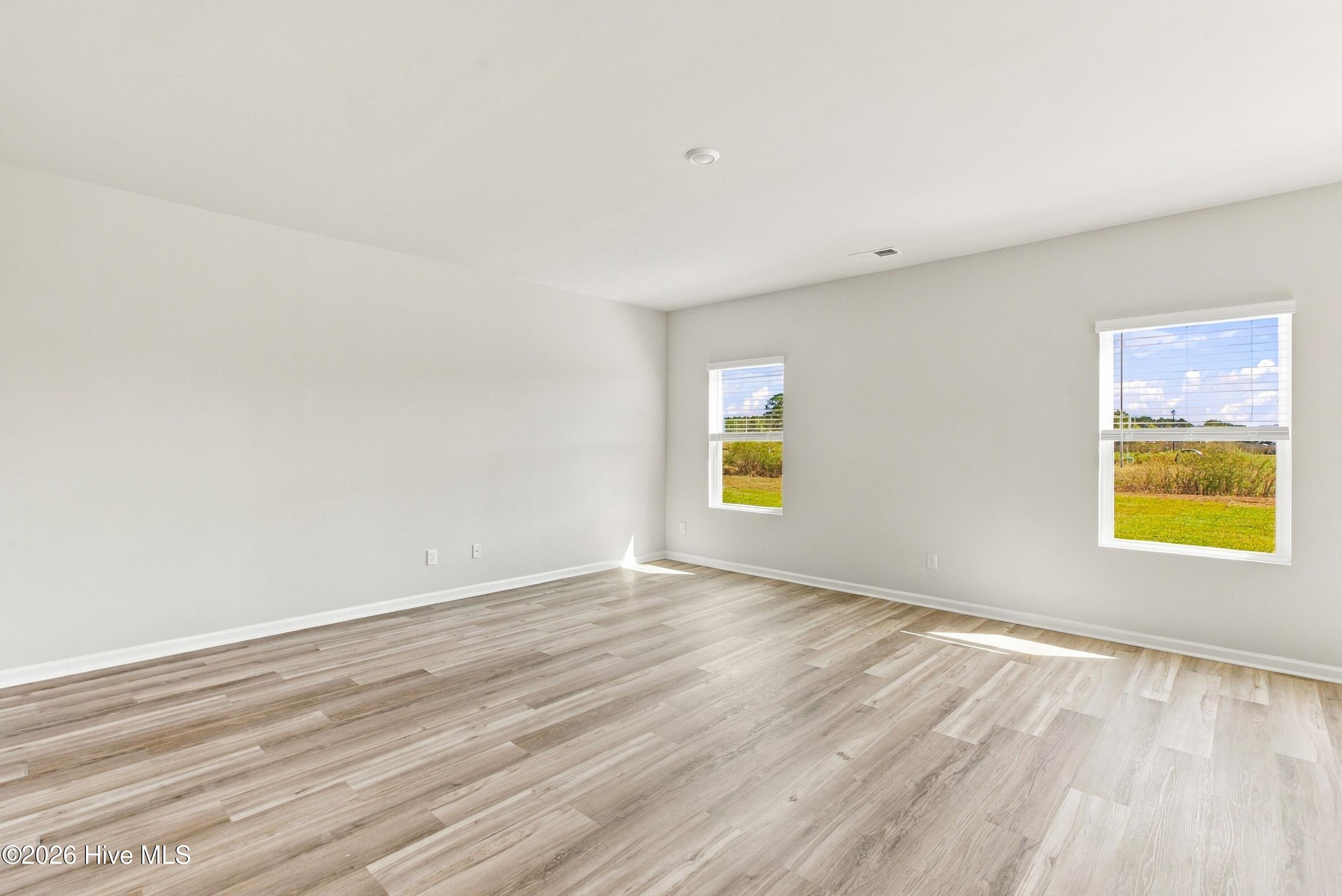 141 N Squires Run Lane