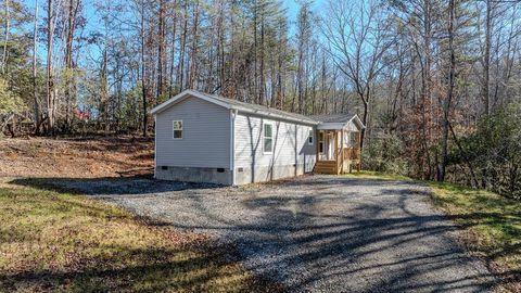 Homes For Sale - 195 Loganberry Lane<br/> Hayesville, NC 28904