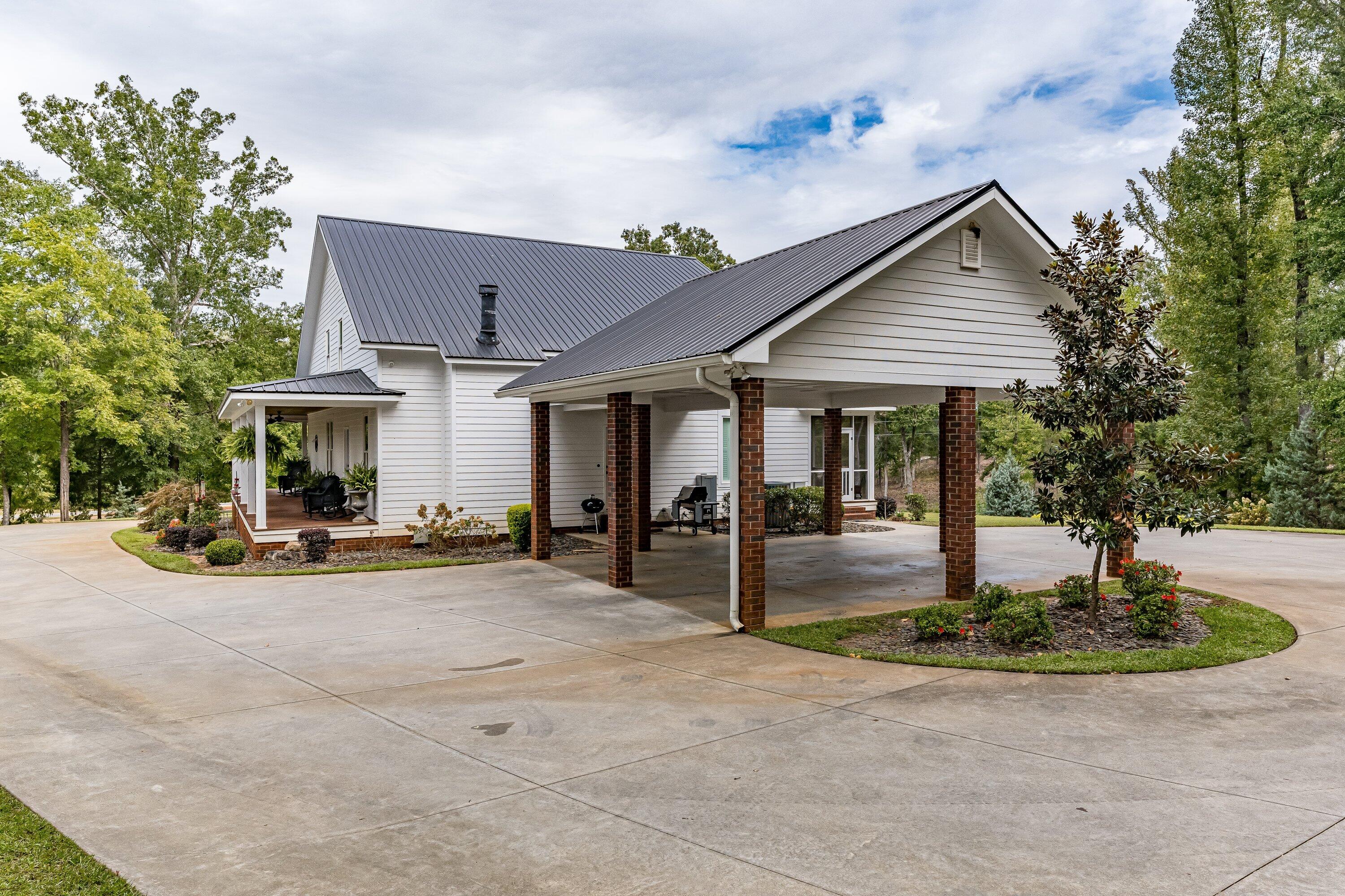 3275 HADDEN POND Road