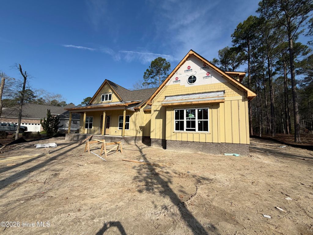 Photo of 894 Hollybriar Drive SE, Bolivia, NC 28422 (MLS # 100543431)