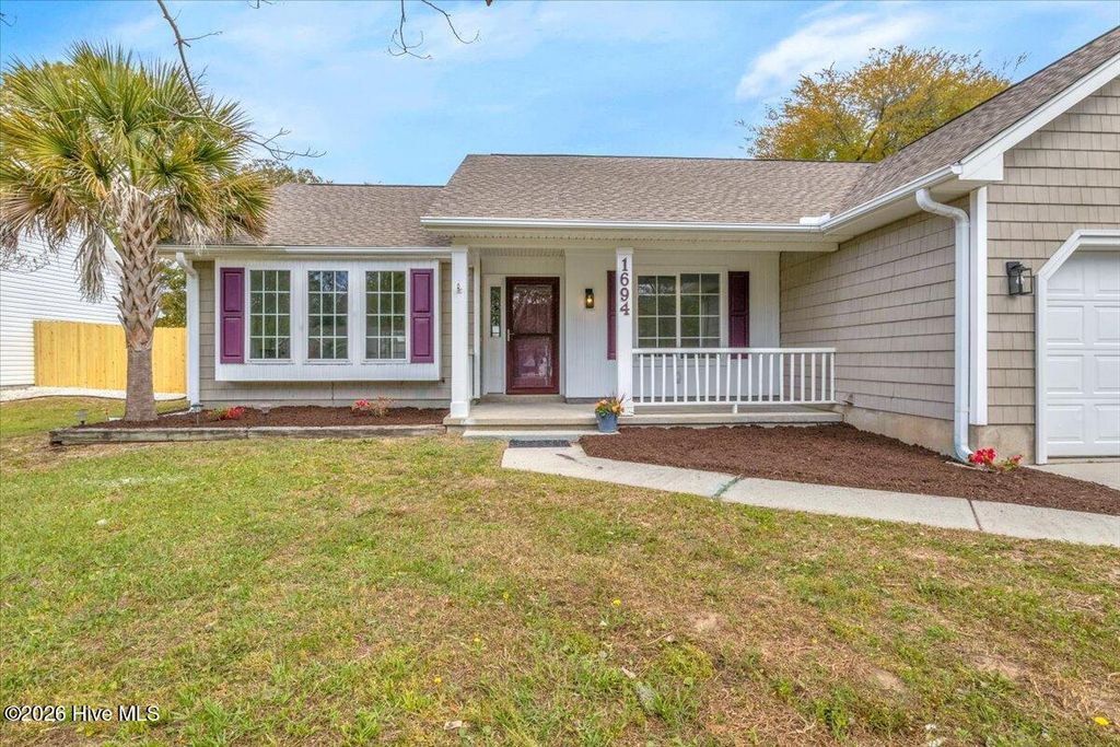 Photo of 1694 Lake Tree Drive SW, Ocean Isle Beach, NC 28469 (MLS # 100564620)