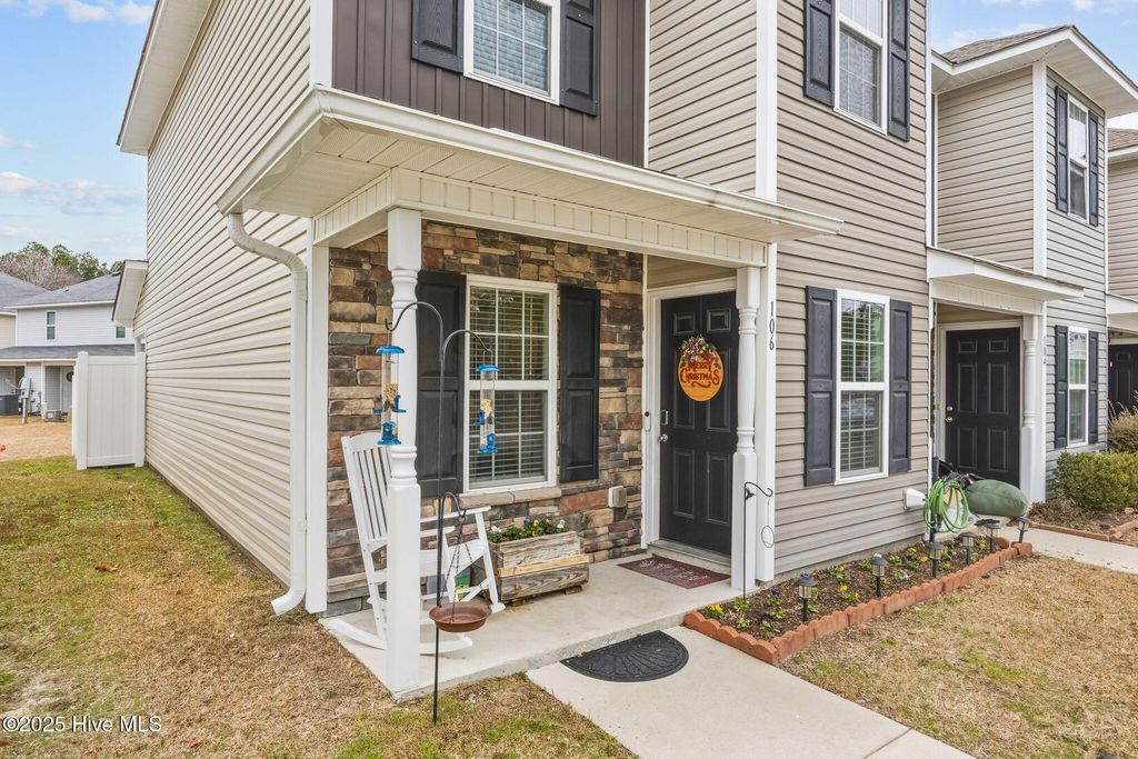 Photo of 106 Meadow Way, Havelock, NC 28532 (MLS # 100545505)