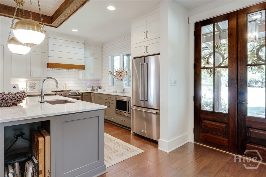 Photo of 923 Hill Street, Athens, GA 30606 (MLS # CL347570)