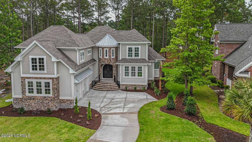 Photo of 521 Lindgrove Place SW, Ocean Isle Beach, NC 28469 (MLS # 100518368)