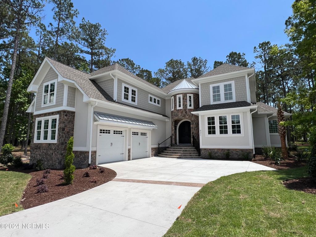 Photo of 521 Lindgrove Place SW, Ocean Isle Beach, NC 28469 (MLS # 100518368)
