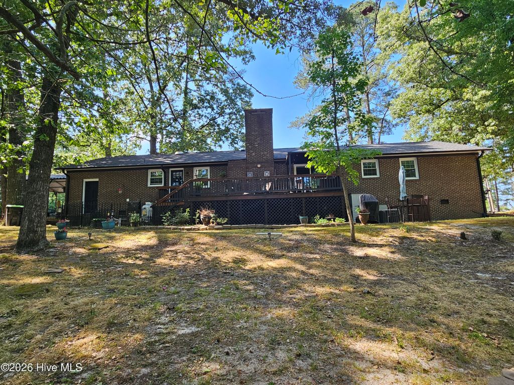 Photo of 301 Fork Lake Drive, Clinton, NC 28328 (MLS # 100570753)