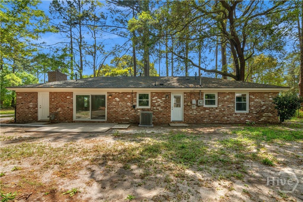 Photo of 4 Sheridan Circle, Savannah, GA 31405 (MLS # SA352603)