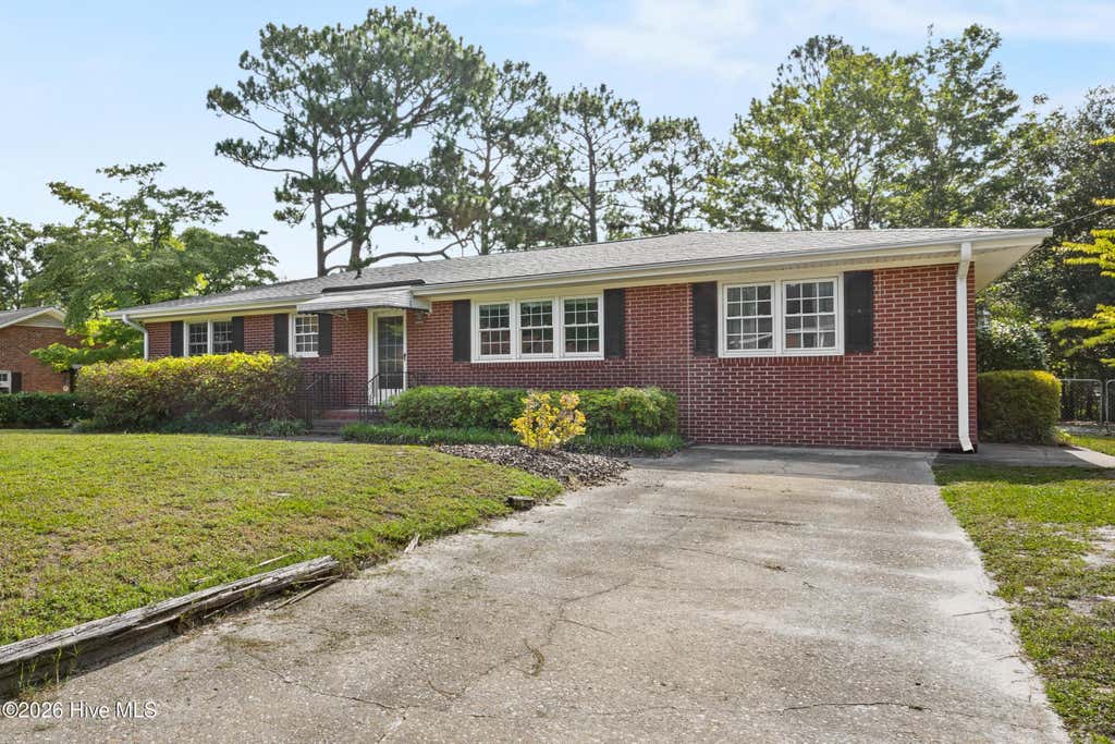 Photo of 306 Shamrock Drive, Wilmington, NC 28409 (MLS # 100595597)