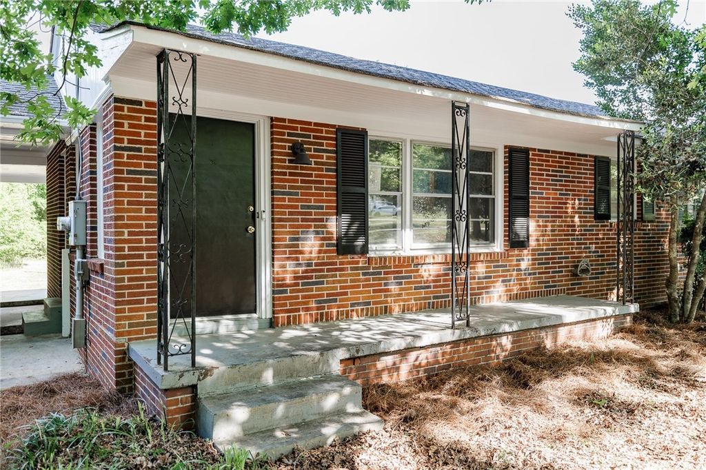 Photo of 170 Jefferson River Road, Athens, GA 30607 (MLS # CL346671)