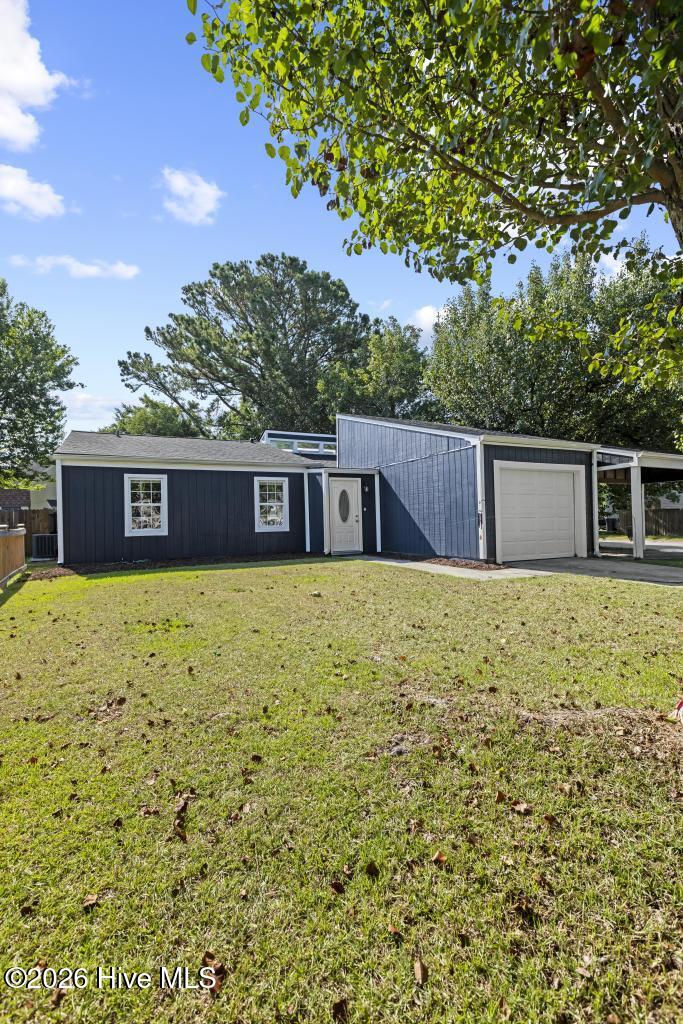 200 W Saltwood Place