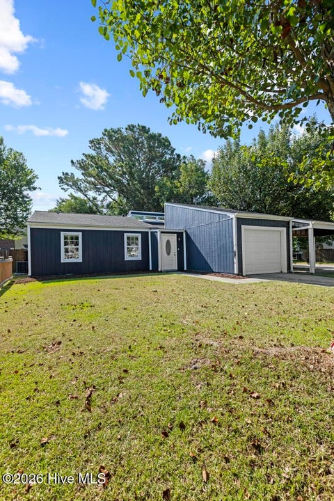 Tiny photo for 200 W Saltwood Place, Jacksonville, NC 28540 (MLS # 100589916)