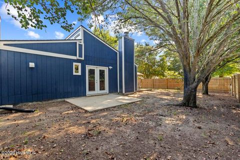 Tiny photo for 200 W Saltwood Place, Jacksonville, NC 28540 (MLS # 100589916)