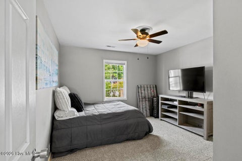 Tiny photo for 200 W Saltwood Place, Jacksonville, NC 28540 (MLS # 100589916)
