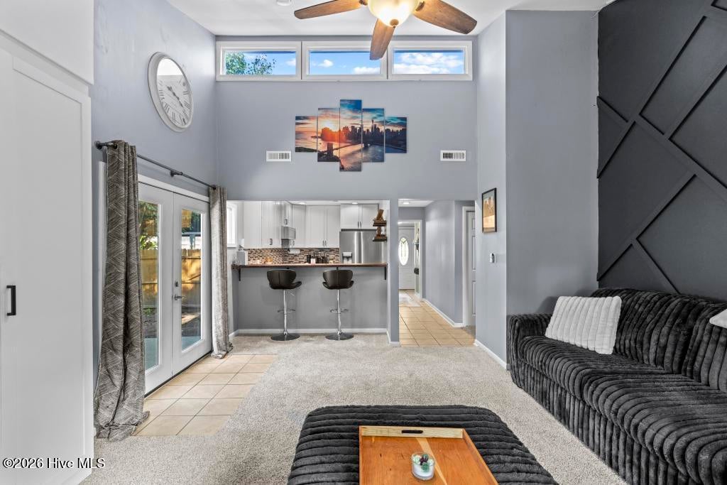 200 W Saltwood Place