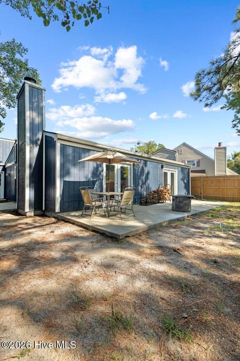 Tiny photo for 200 W Saltwood Place, Jacksonville, NC 28540 (MLS # 100589916)