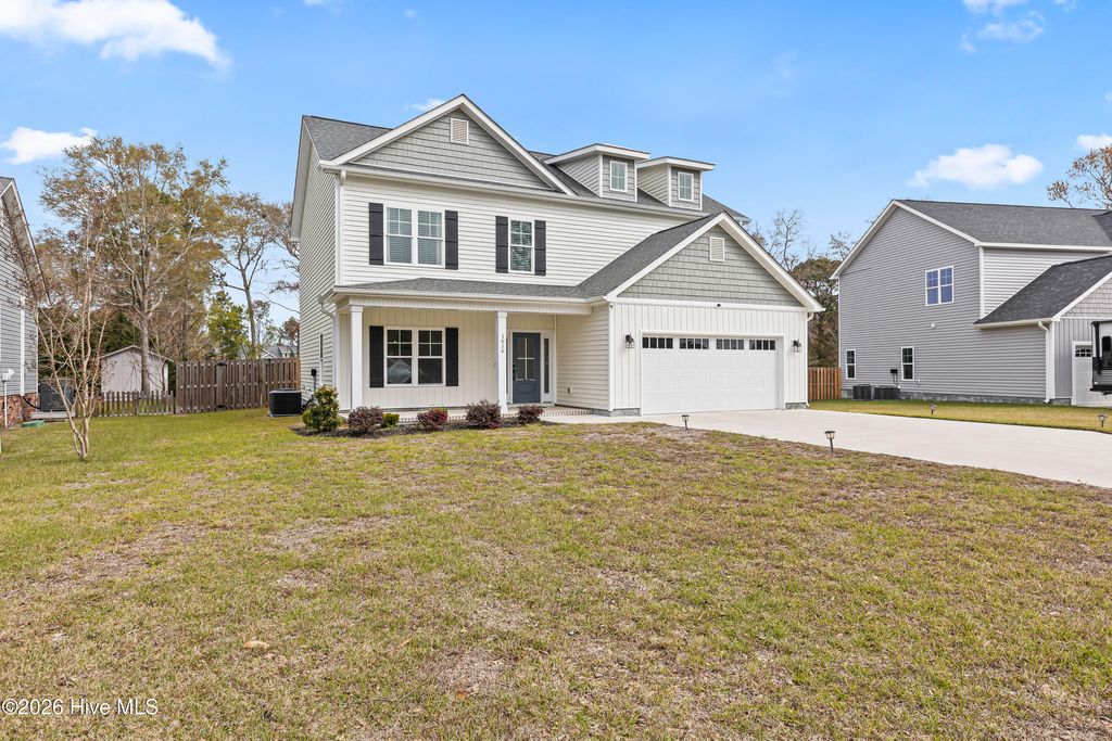 Photo of 1616 Chadwick Shores Drive, Sneads Ferry, NC 28460 (MLS # 100562136)
