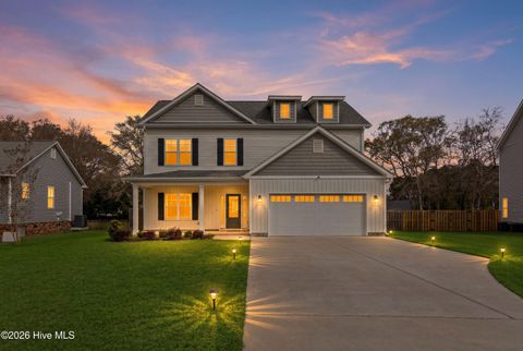 Photo of 1616 Chadwick Shores Drive, Sneads Ferry, NC 28460 (MLS # 100562136)