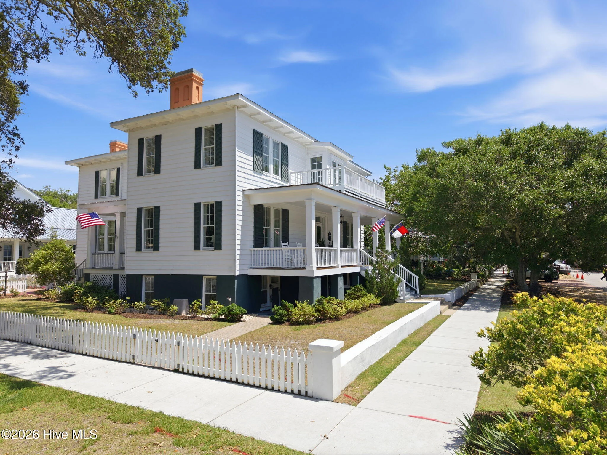 301 E Bay Street