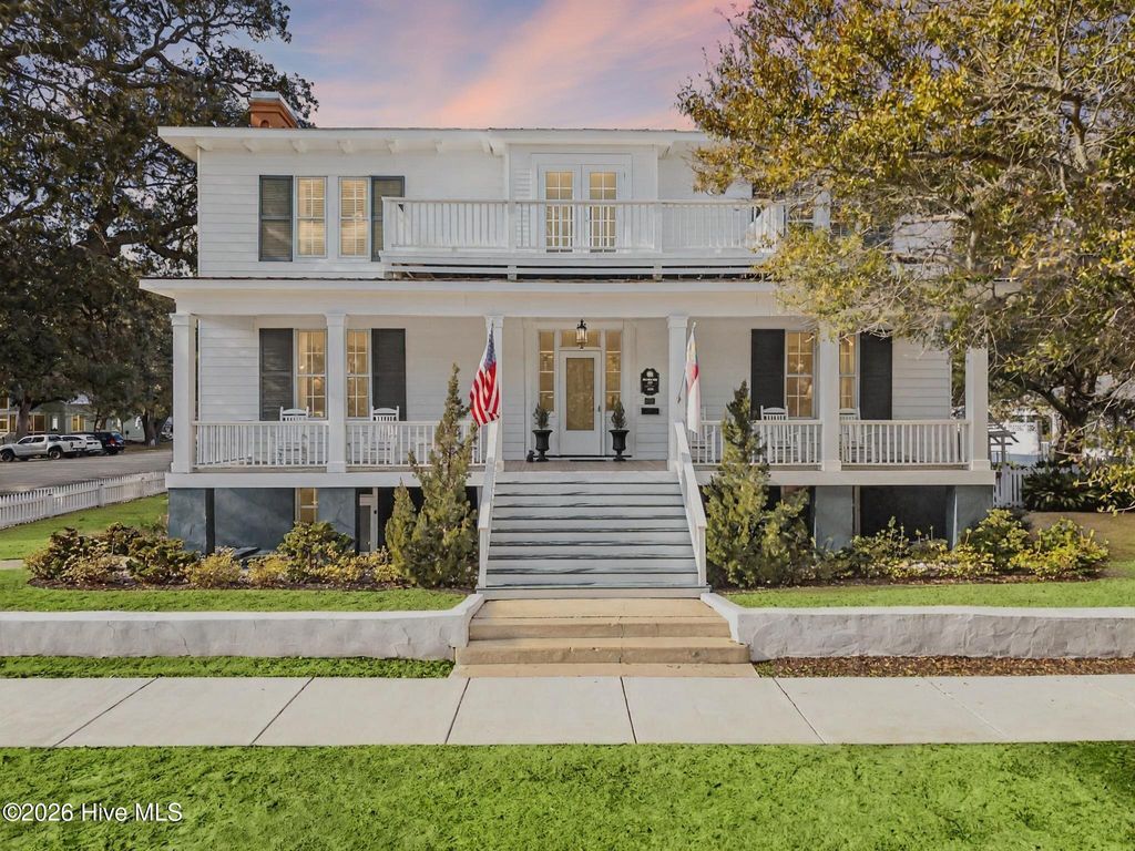 Photo of 301 E Bay Street, Southport, NC 28461 (MLS # 100562122)