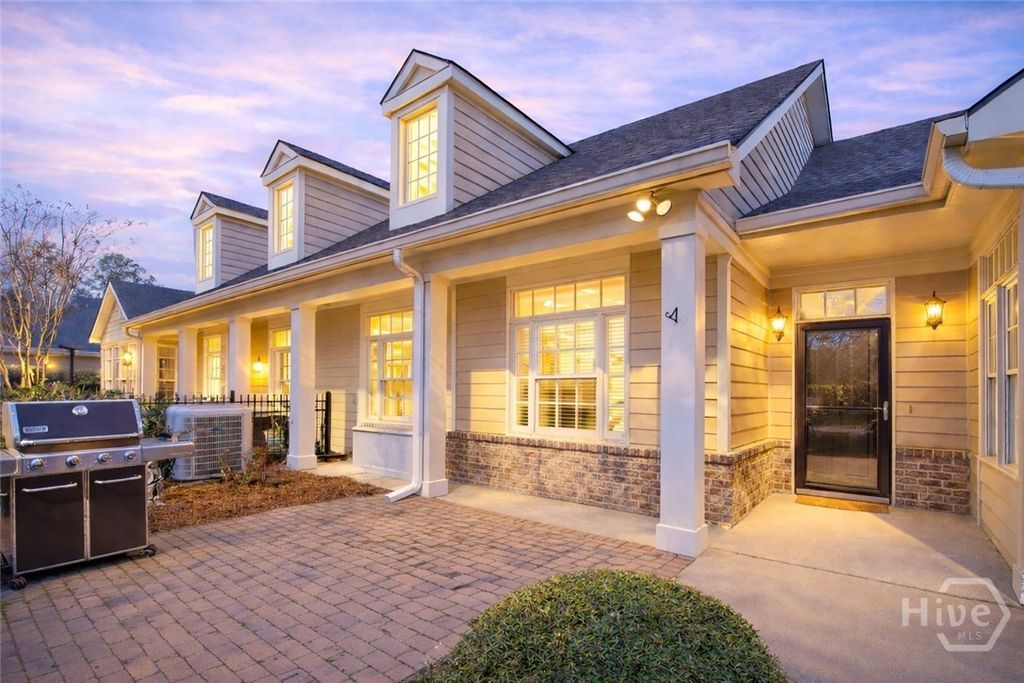 Photo of 284 Kingfisher Circle, Pooler, GA 31322 (MLS # SA350951)