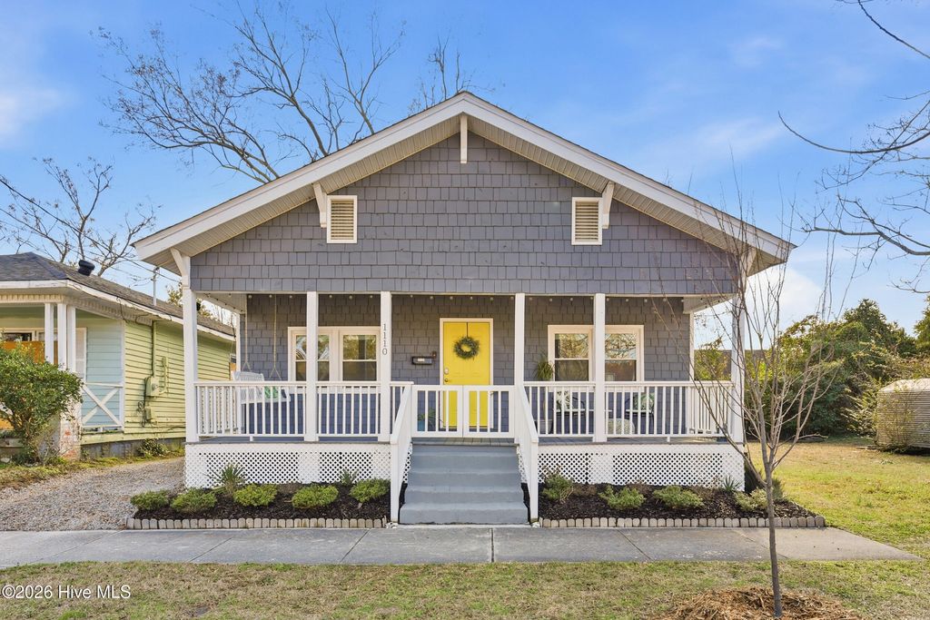 Photo of 1110 Queen Street, Wilmington, NC 28401 (MLS # 100555490)