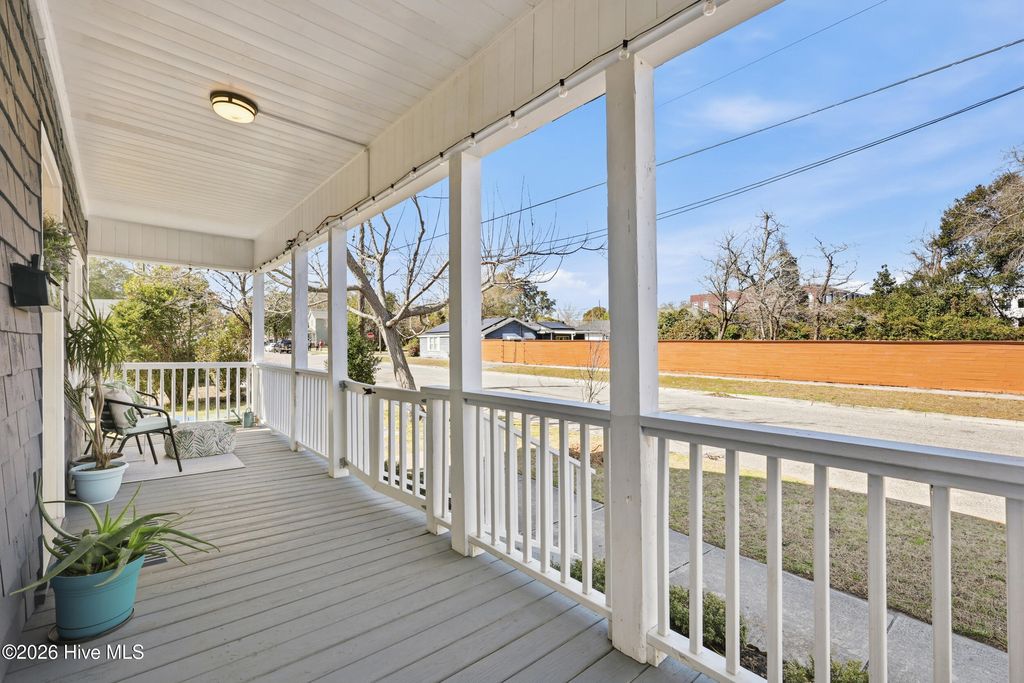 Photo of 1110 Queen Street, Wilmington, NC 28401 (MLS # 100555490)