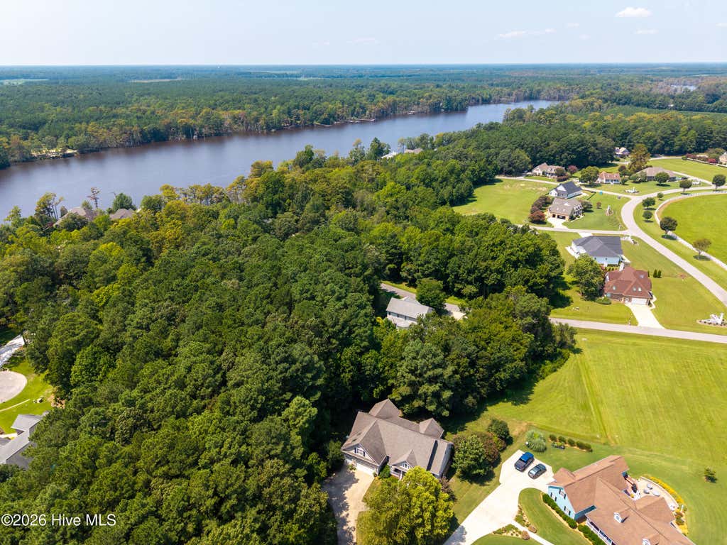Photo of 105 Elk Creek Court, Hertford, NC 27944 (MLS # 100596911)