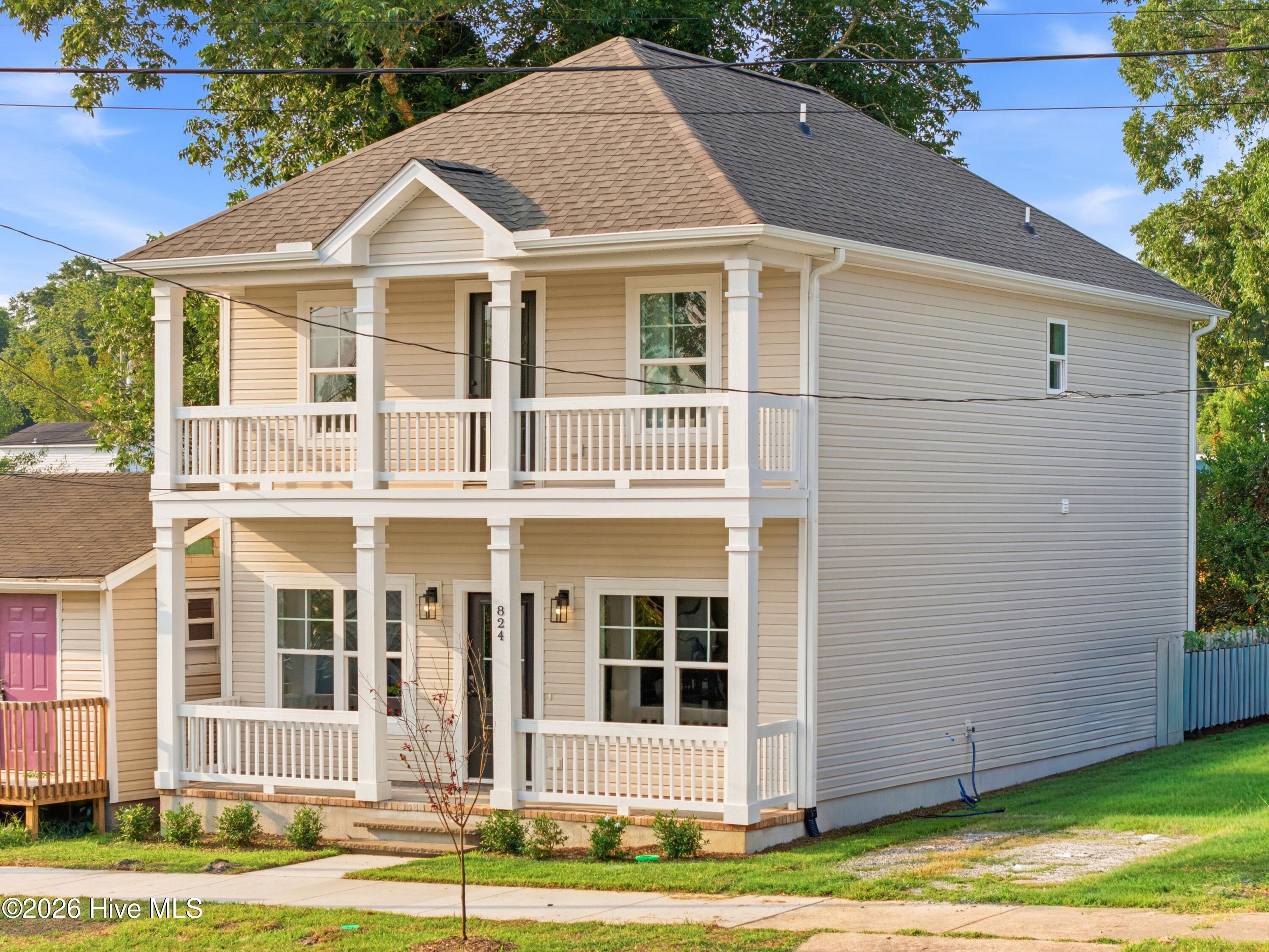 824 Hanover Street
