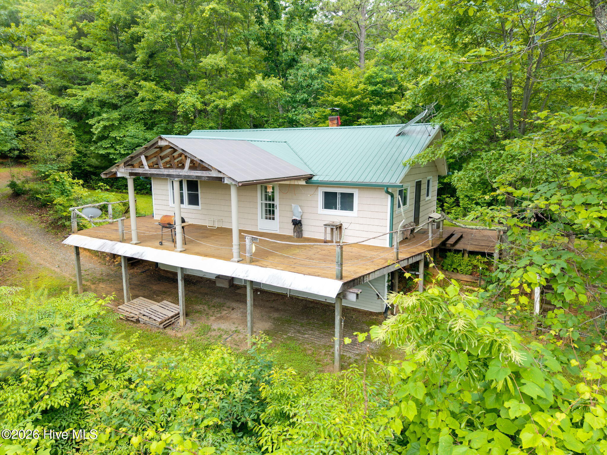 623 Denton Road - Photo 4